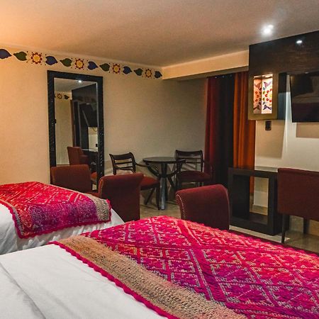Altipacha Ayacucho Hotel Esterno foto