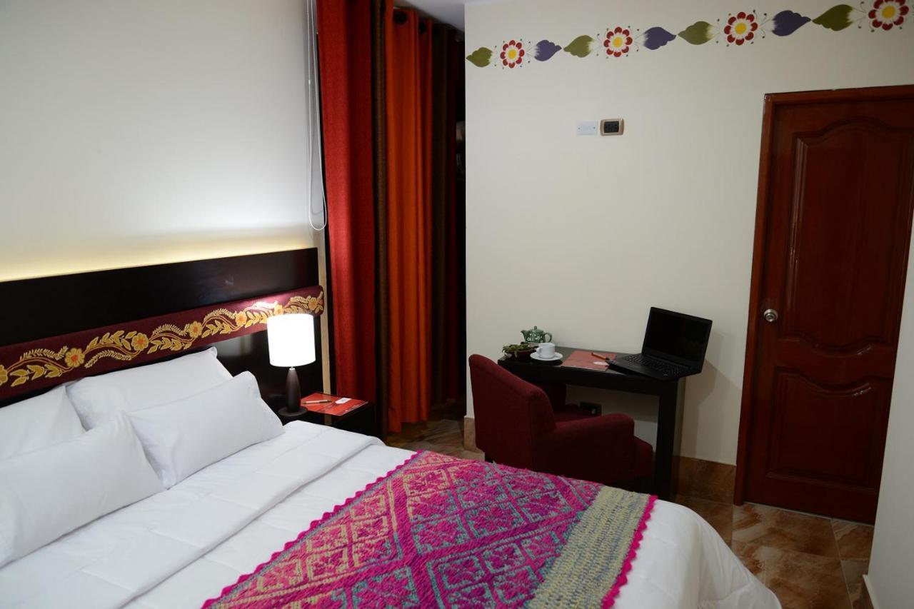 Altipacha Ayacucho Hotel Esterno foto